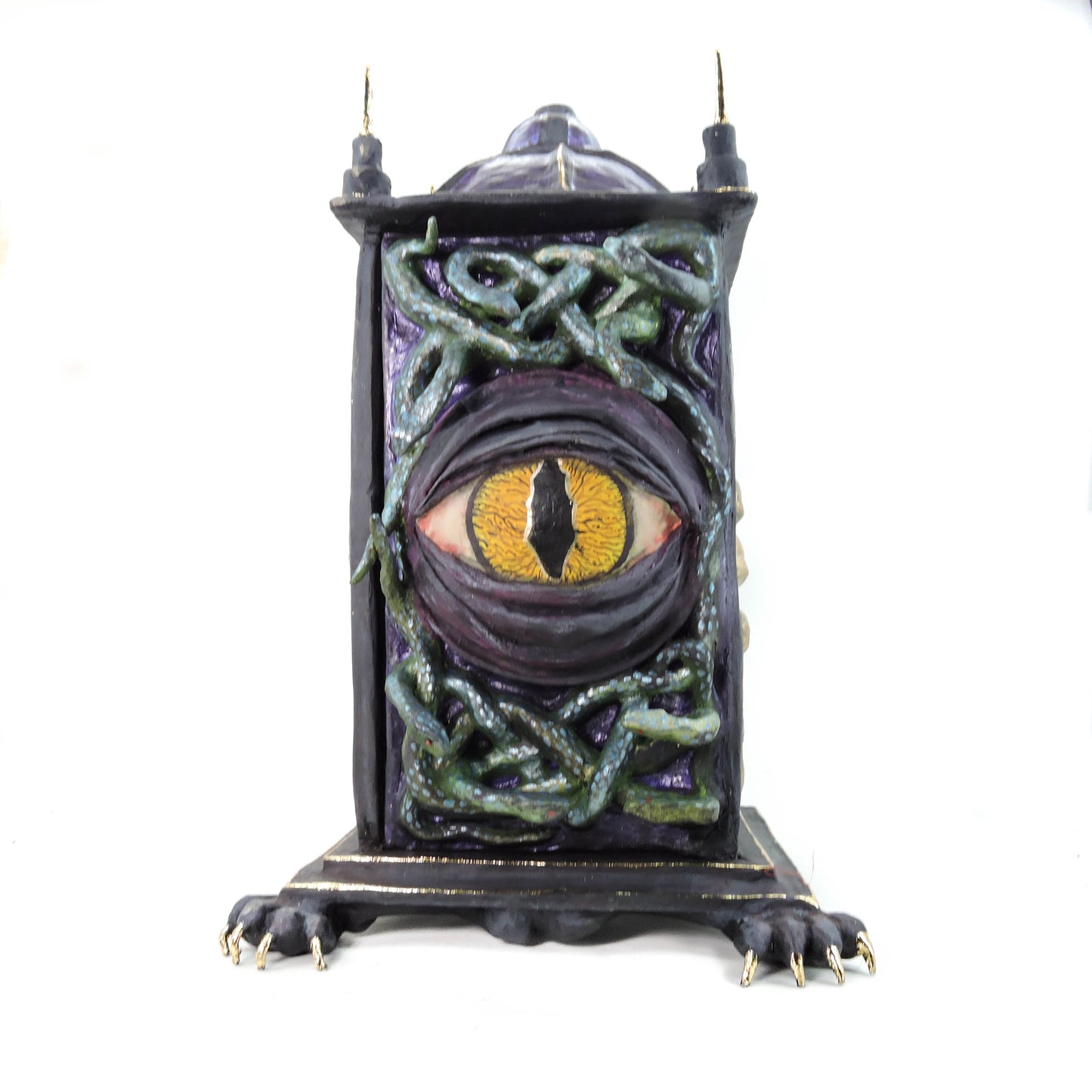 Relicario de la Hermandad del Dolor Silencioso