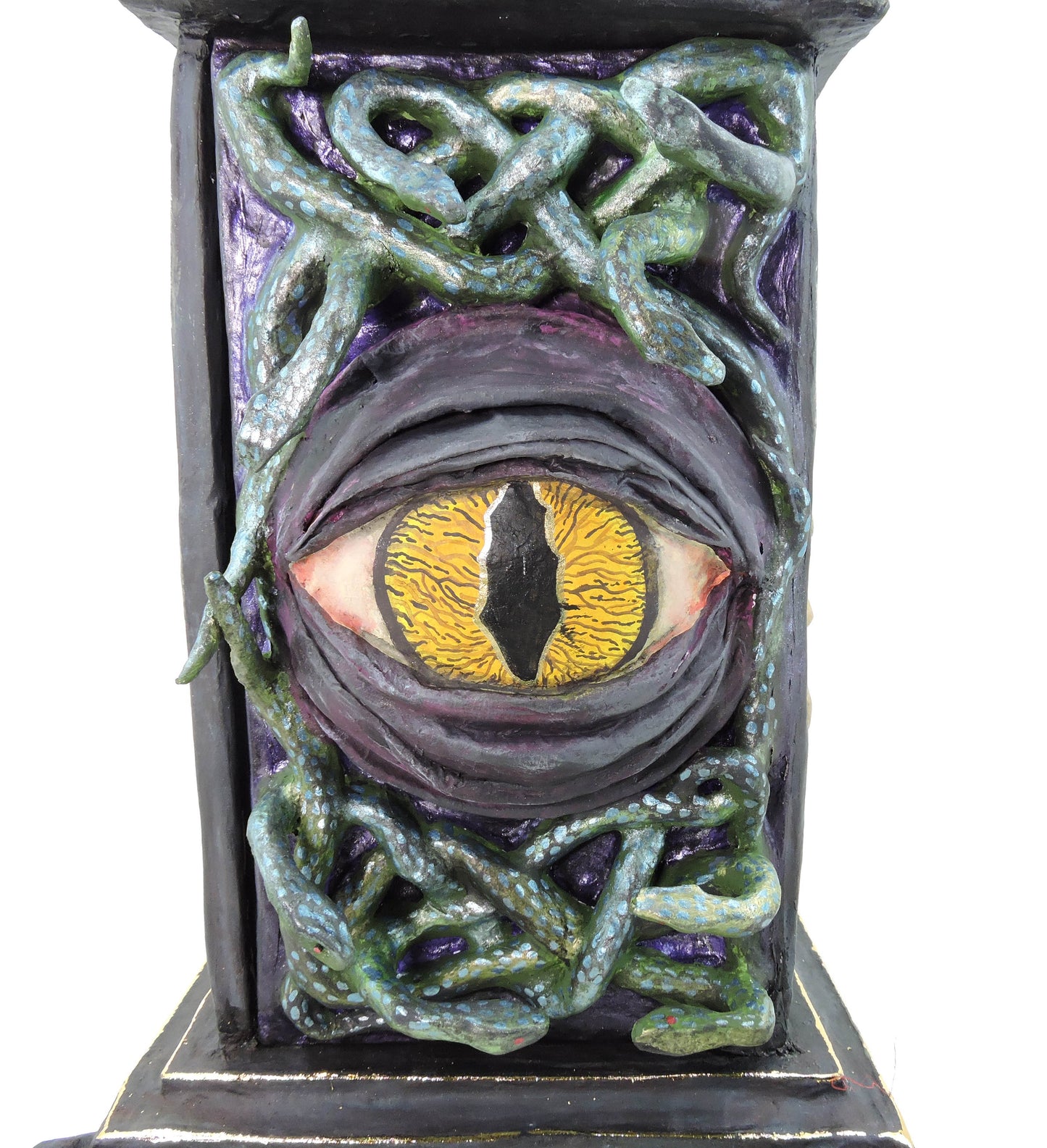 Relicario de la Hermandad del Dolor Silencioso