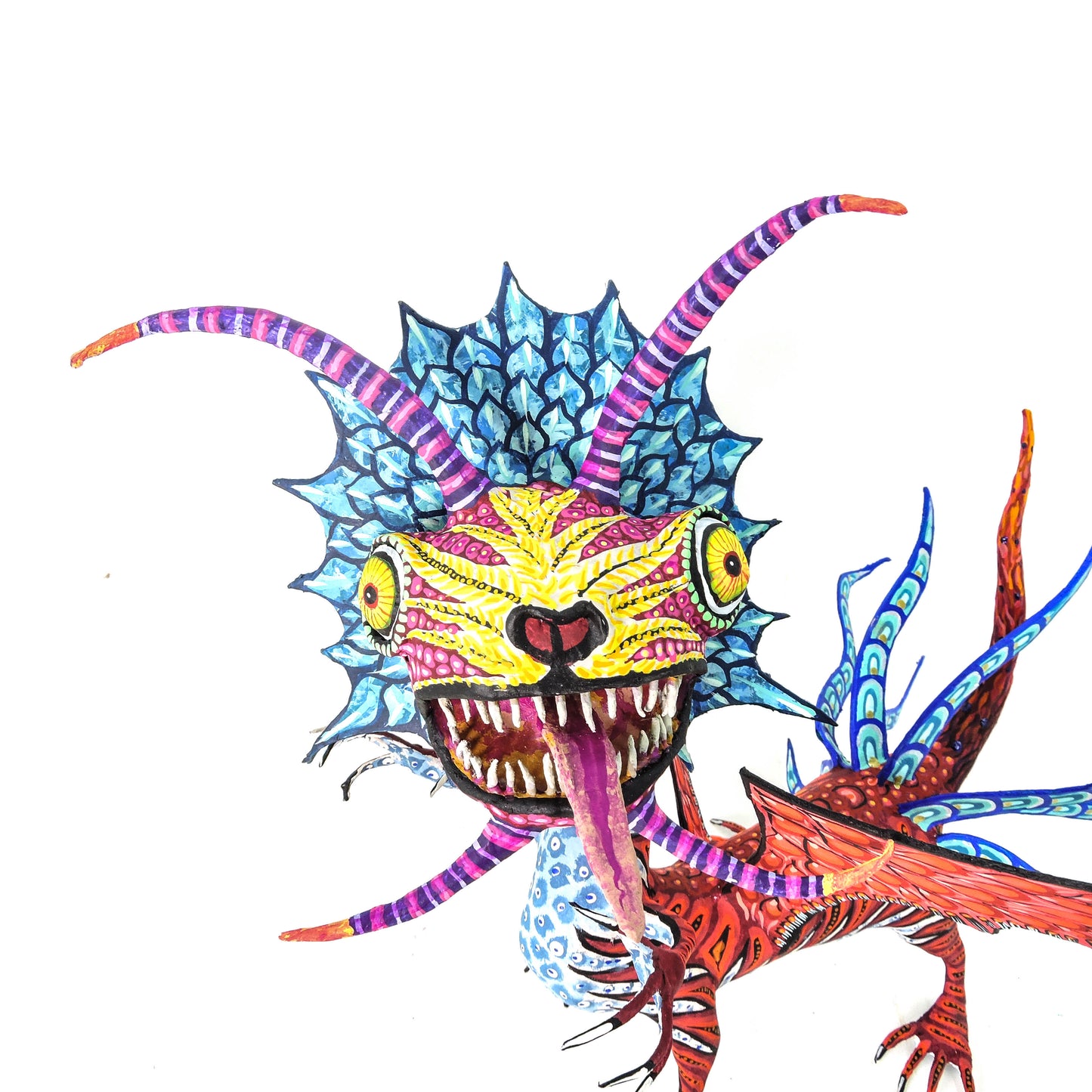 Felino Crestado Rojo