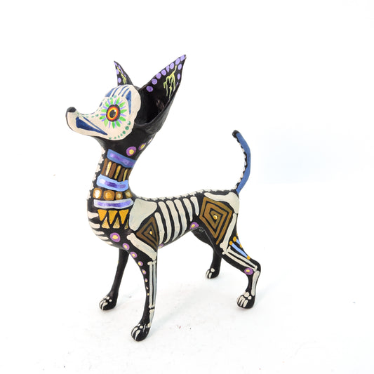 Chihuahua Parado Grecas Azul