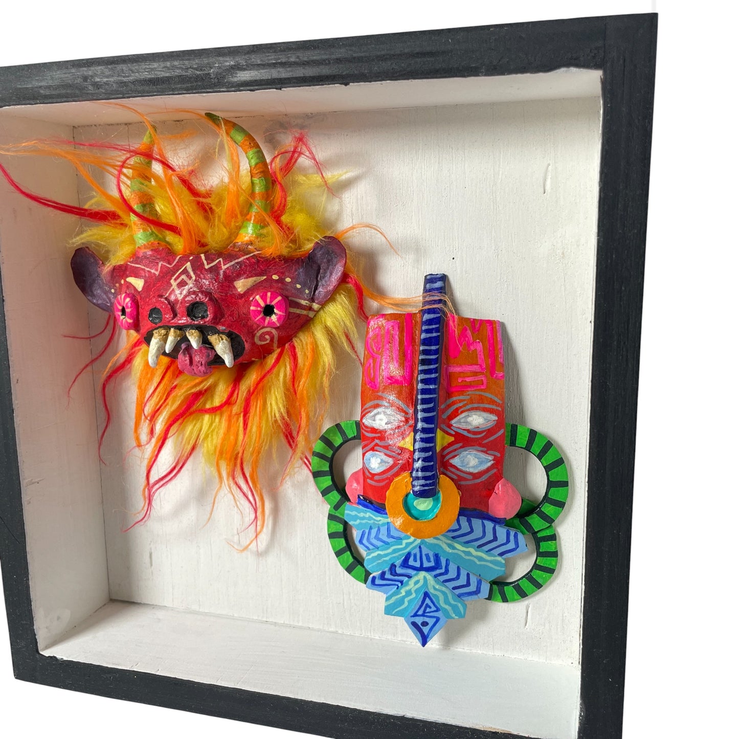 Mascara Diablo inifugo y Viajero Metafisico